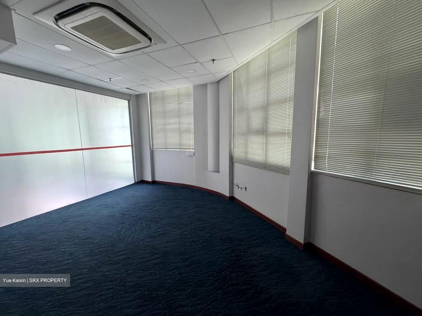 New World Centre (D8), Office #579074451